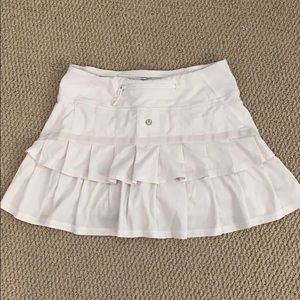 White lulu lemon skirt